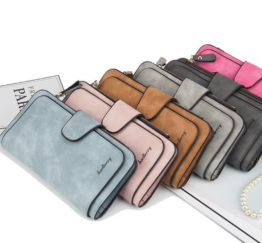 Women's Magnetic Clasp Wallet