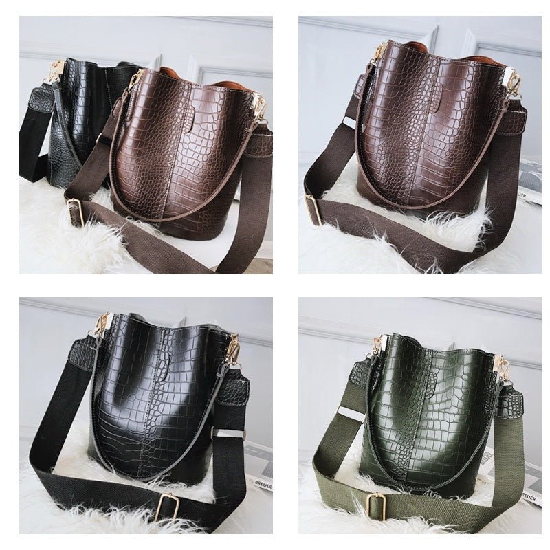 Women's Retro Reptile Bucket Bag